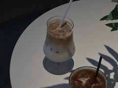 -洪小鹏生活美学馆(领SHOW天地店)