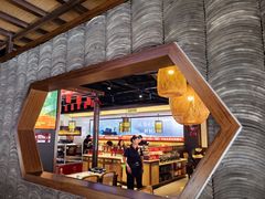 -魏铭鱼头捞饭(晋阳路店)