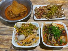 鸳鸯螺蛳粉-西环肥仔螺蛳粉(总店)