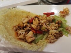 -曲江惠宾苑宾馆(大雁塔大唐不夜城店)