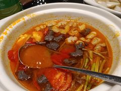 -黔蘑菇四季餐厅(观山湖店)