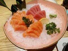 -枝魯枝魯自助料理