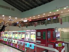 -新田360广场(上海华侨城店)