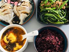 -鲸育宝宝月嫂(徐汇店)