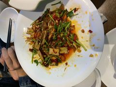 -费大厨辣椒炒肉(万家丽一店)