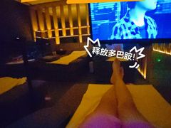 -涨巢·潮玩水疗局