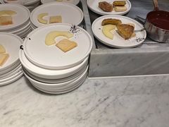 -雍和会海鲜姿造自助(湖东路店)
