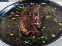 -小龙大肉面馆