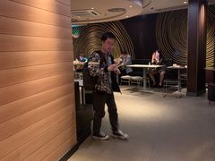 -麦当劳(中山公园龙之梦店)
