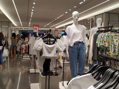 -ZARA(大上海时代广场店)