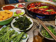 -六公里老火锅(总店)