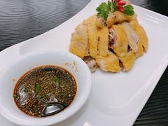 -隆江大酒店(雯婕商务楼店)