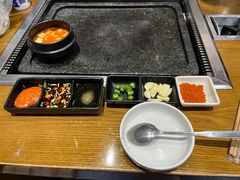 -韩阳王石板烤肉