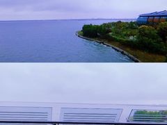 -上海滴水湖皇冠假日酒店