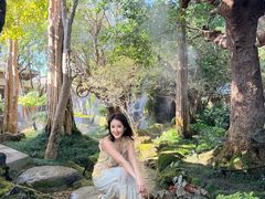 -Chom Cafe and Restaurant