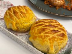 水牛奶菠萝油-陶陶居酒家(第十甫路总店)