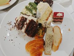 -晶丽香榭自助餐(南京大饭店)