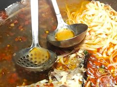 -俏湖兰·辣椒炒个肉(海沧店)