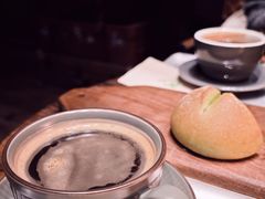 -出走咖啡·面包(宋庄店)