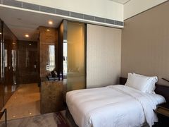 -广州天河希尔顿酒店