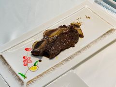 香煎安格斯牛肋骨-广州塔晖粤轩中餐厅