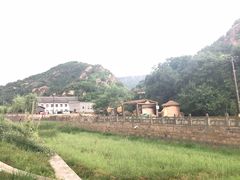 -梁家河村红色旅游区