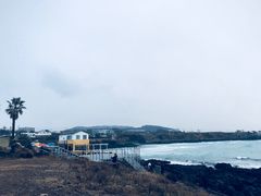 -Cafe Aewol Monsant
