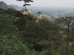 -医巫闾山