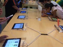 android_upload_pic-Apple零售店(华贸购物中心店)
