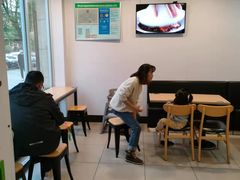 用餐区-老乡鸡(肥东文一名都店)