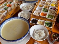 -香麒园·过桥米线·南湖雅宴