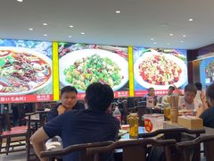 -川流不息·地道川菜·小龙虾(松东路店)