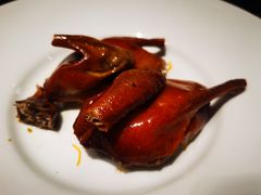 脆皮玻璃鸽-巧庆楼·茶膳