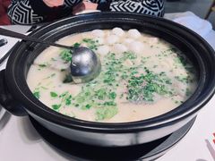 鱼圆老鸡汤-小厨娘淮扬菜(清江苏宁广场店)
