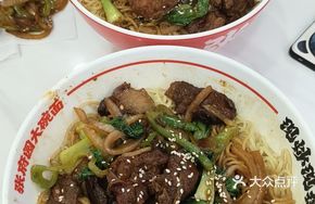 Pork Spare Ribs and Pig's Trotter Noodles