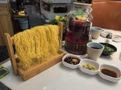 -洪氏嗨捞·猪肚鸡火锅(阳光天地店)