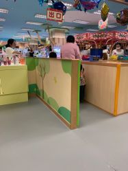 -莫莉幻想儿童乐园(武汉经开永旺店)