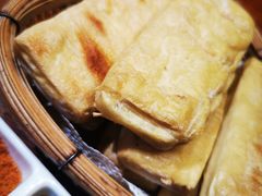 石屏烤豆腐-老滇山寨•云南特色菜•地方菜•民族风情歌舞表演(经开区店)