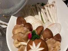 -左庭右院鲜牛肉火锅(环球港店)