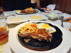 -豪客来牛排(中央花苑店)