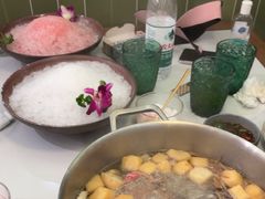 -喃喃椰·糟粕醋·椰子鸡火锅(七堡花园店)