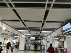 -新南门(地铁站)