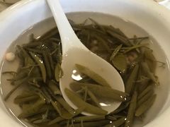 -楼外楼·停车场