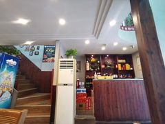 -老鄞江清水龙虾•赵赵家(江北店)
