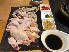 -洪氏嗨捞·广东猪肚鸡·椰子鸡火锅(西咸万象城店)