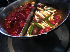 台式麻辣锅-湊湊火锅·茶憩(新中关购物中心店)