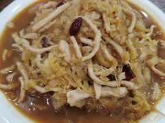 -津鲁园饭店