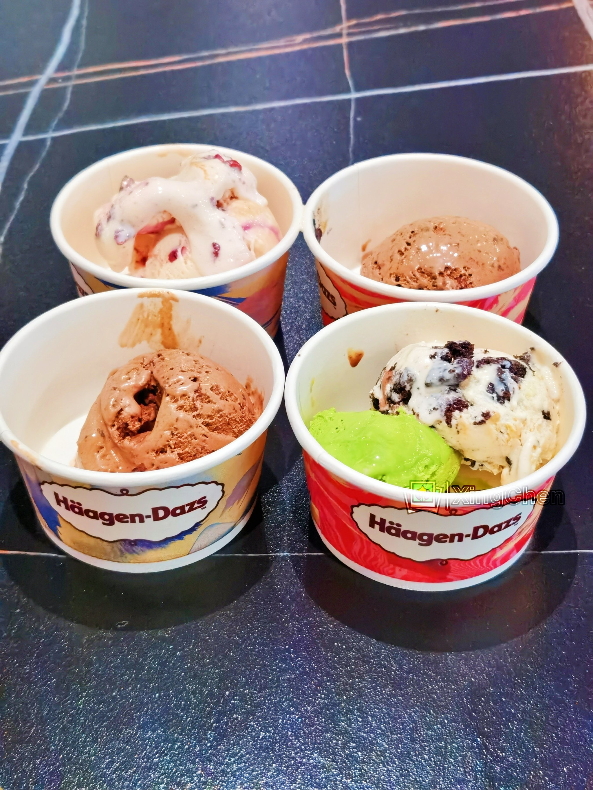 在宁波的这家洗浴店里,张开嘴巴吃就完事啦