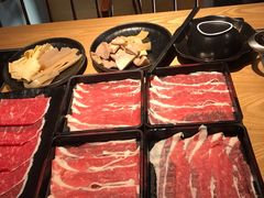 -爱伲PLUS·牛肉海鲜自助火锅(融创店)