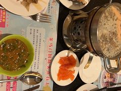 -金马门国际美食百汇(珞喻路店)
